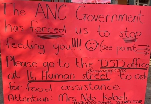 #HungerGames ANC Police Standing Guard to STOP Hungry People Getting Food! SA Government Using Hunger from COVID-19 Lockdown to Enforce its Centrist Totalitarian Regime!